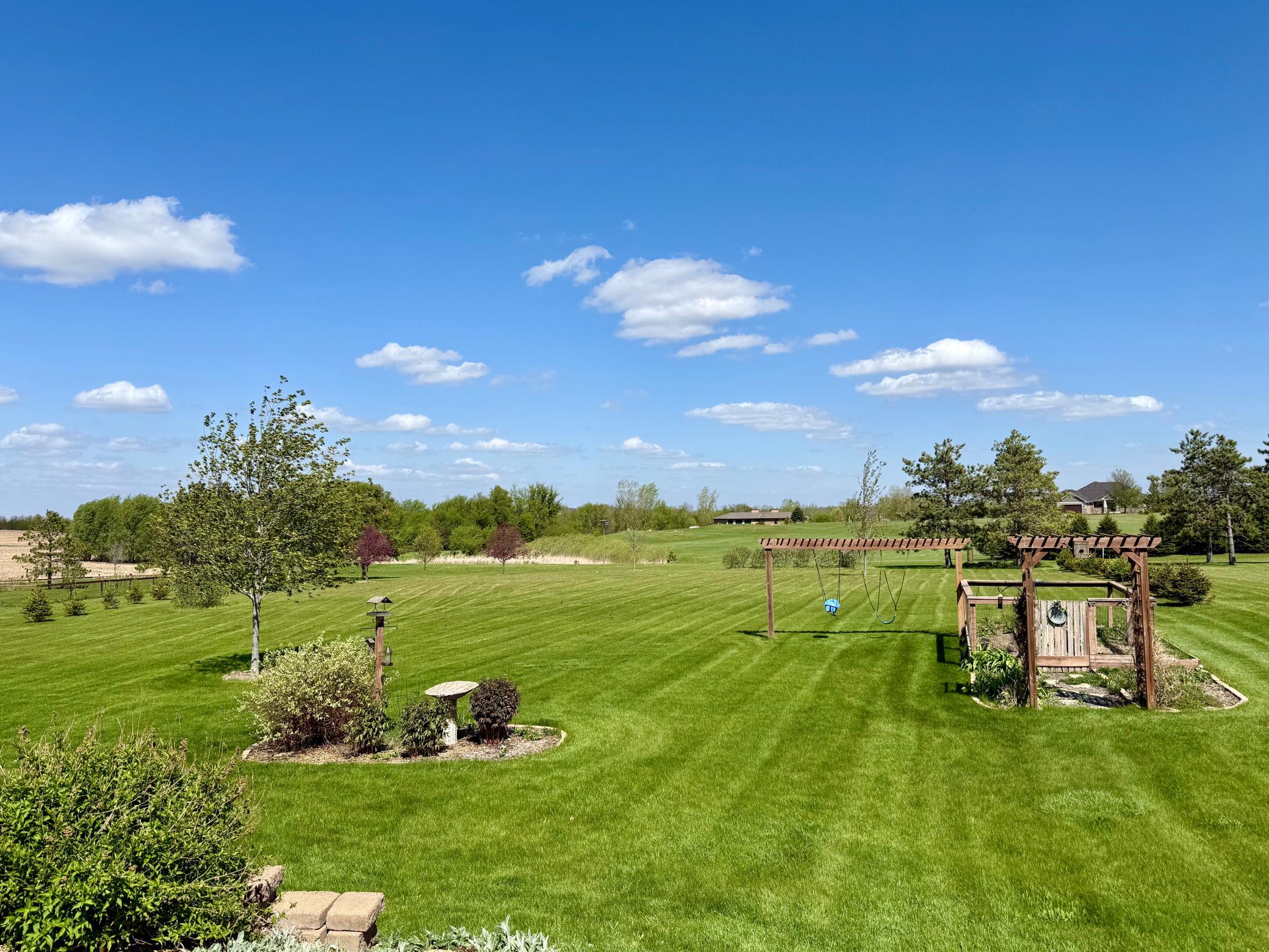 15315 Elm Court Faribault, MN 55021 - Photo 4 of 52