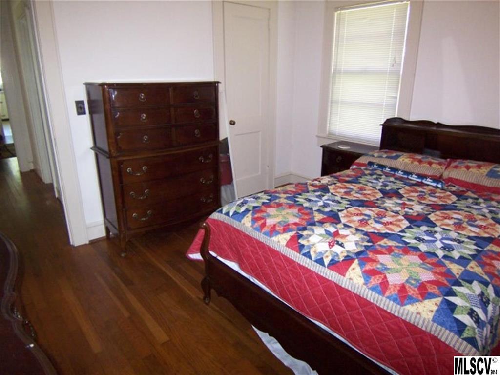 4863 Calico Road Lenoir, NC 28645 - Photo 3 of 24 Gallery Image 3