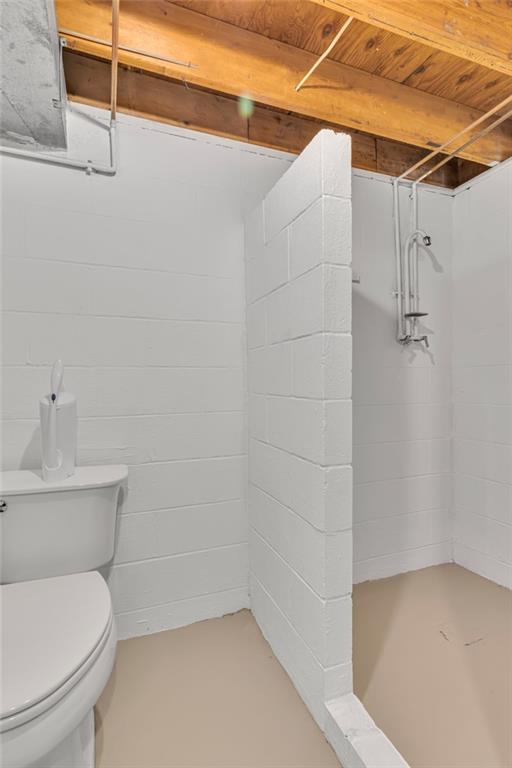 610 Davidson Drive Rochester, PA 15074 - Photo 26 of 30 a bathroom with a toilet and a shower