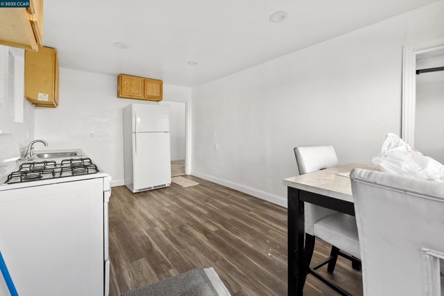 $998,000 | 770 San Benito Avenue, Menlo Park, CA 94025