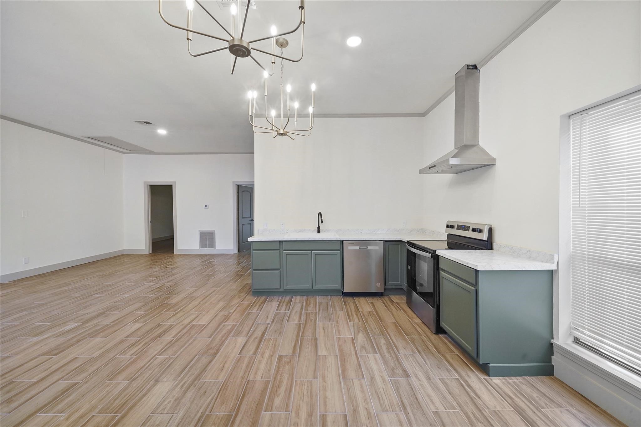 3010 Winding Way, Unit C Huntsville, TX 77340 - Photo 4 of 10