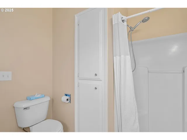 $629,000 | 15390 Southwest Davis Road, Beaverton, OR 97007