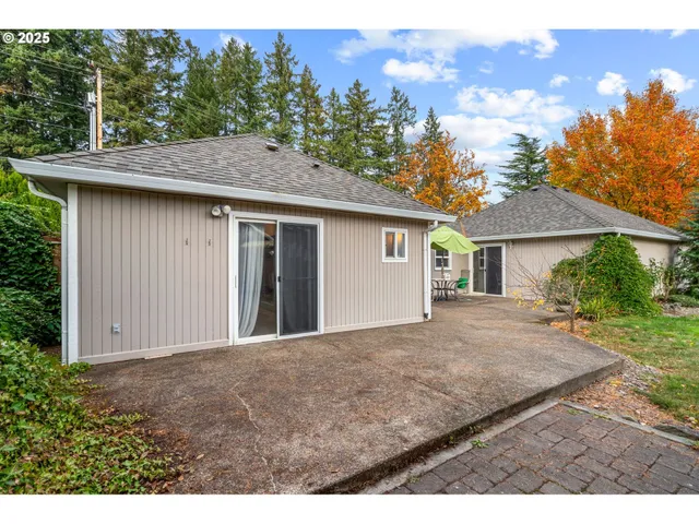 $629,000 | 15390 Southwest Davis Road, Beaverton, OR 97007