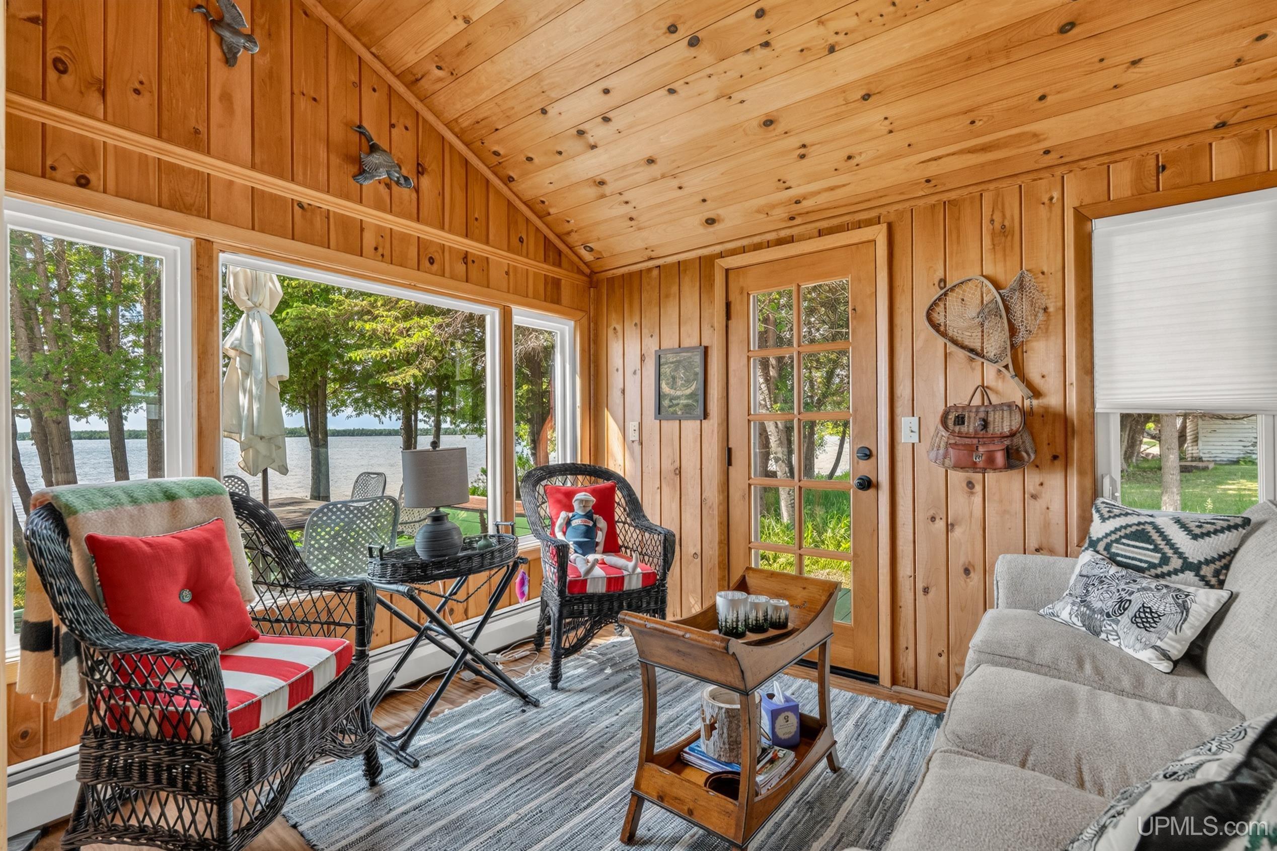 703 Corbridge Road Gulliver, MI 49840 - Photo 7 of 77