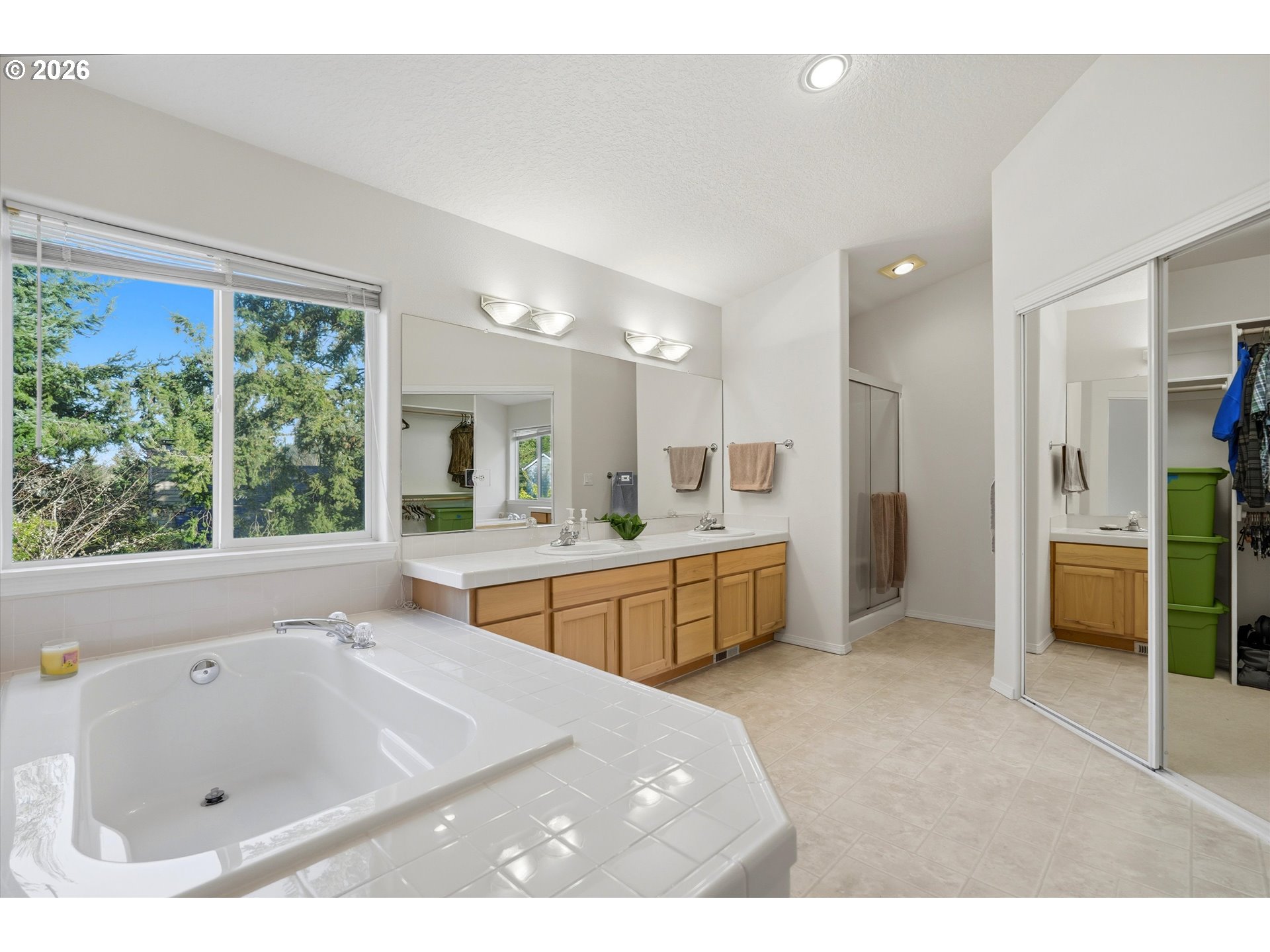 12416 Southwest Canvasback Way Beaverton, OR 97007 - Photo 13 of 16 En Suite Bathroom
