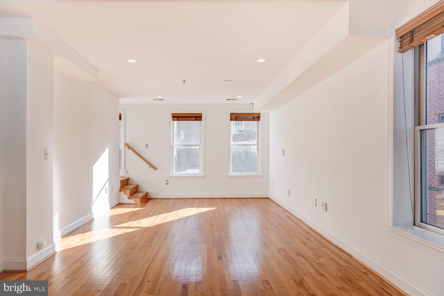 2432 Ontario Road Northwest, Unit 3 Washington, DC 20009 - Photo 3 of 23