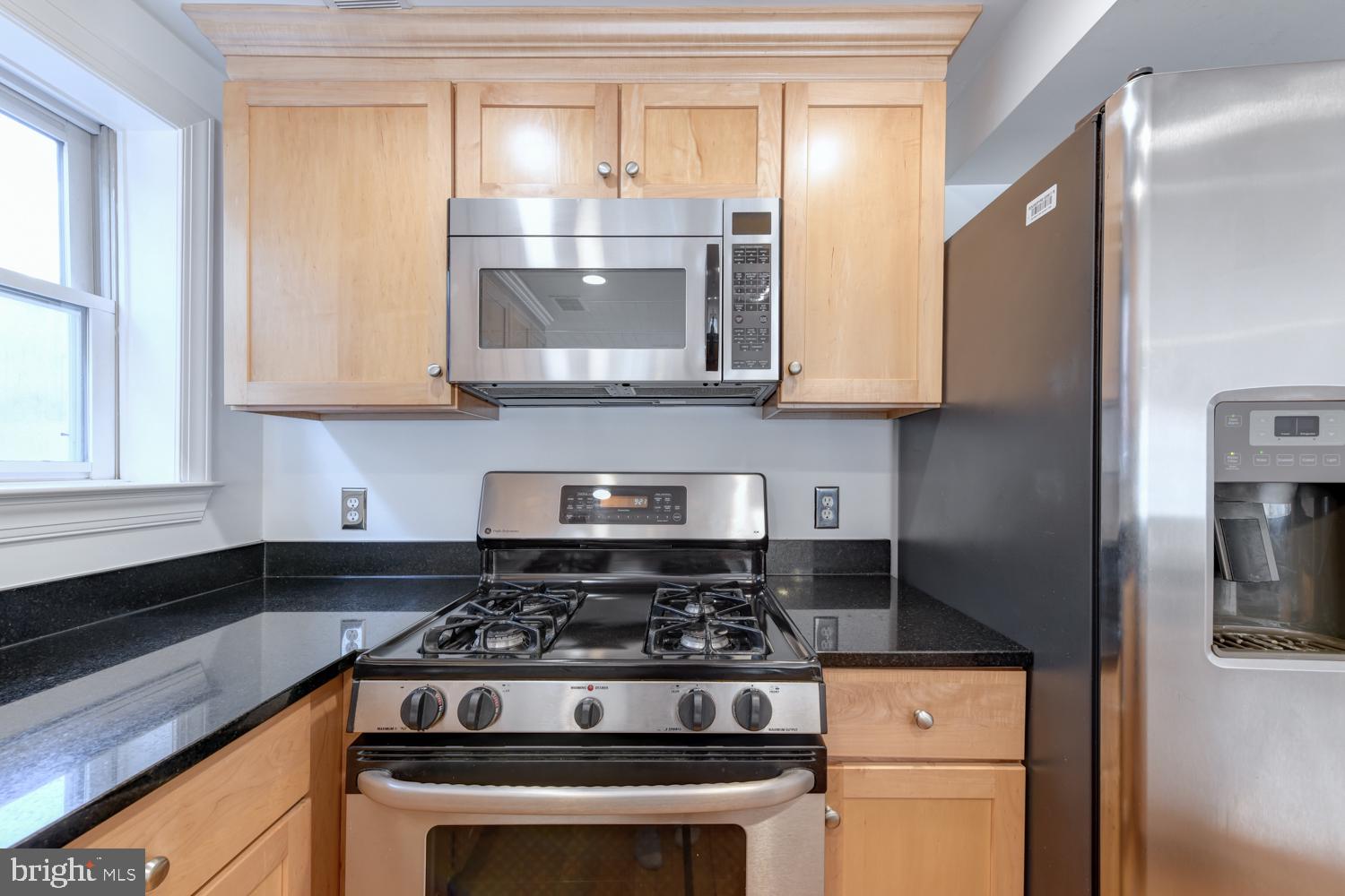 2432 Ontario Road Northwest, Unit 3 Washington, DC 20009 - Photo 8 of 23