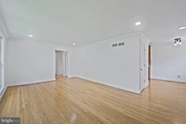 $625,000 | 10213 Duvawn Place, Silver Spring, MD 20902