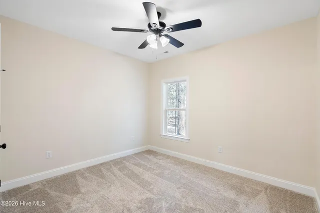 $400,000 | 125 Scots Pine Circle, Wallace, NC 28466