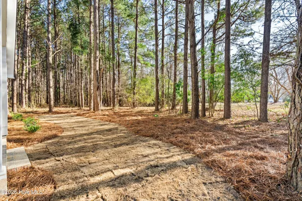 $385,000 | 125 Scots Pine Circle, Wallace, NC 28466