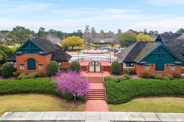 $385,000 | 125 Scots Pine Circle, Wallace, NC 28466