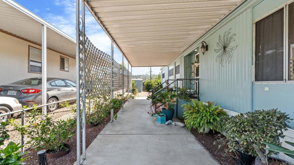 2515 Sweetwater Road, Unit 77 Spring Valley, CA 91977 - Photo 2 of 37