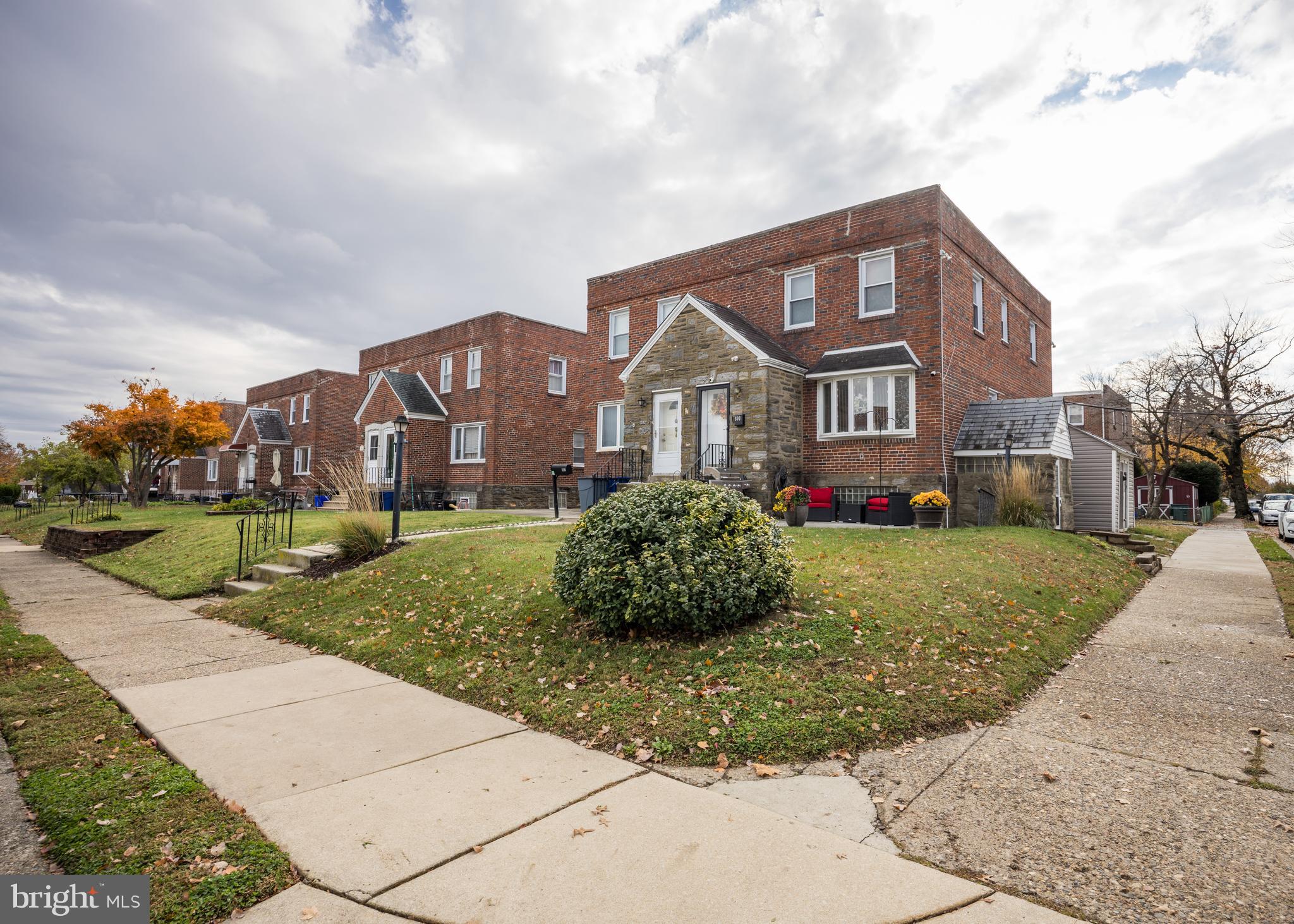 800 Disston Street Philadelphia, PA 19111 - Photo 2 of 51 a front view of a house with a yard
