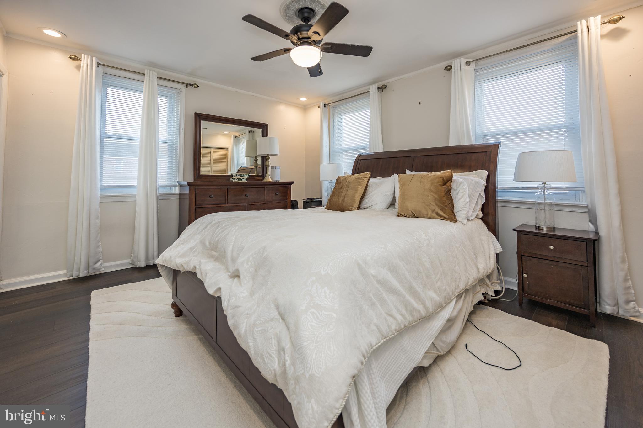 800 Disston Street Philadelphia, PA 19111 - Photo 31 of 51 a bedroom with a bed and a tv