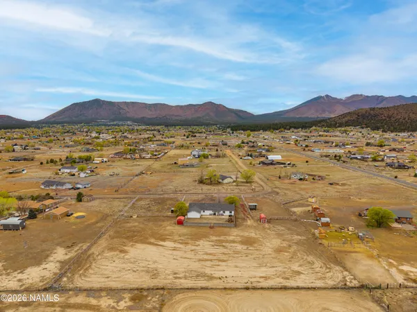 $795,000 | 7895 Alma Road, Flagstaff, AZ 86004