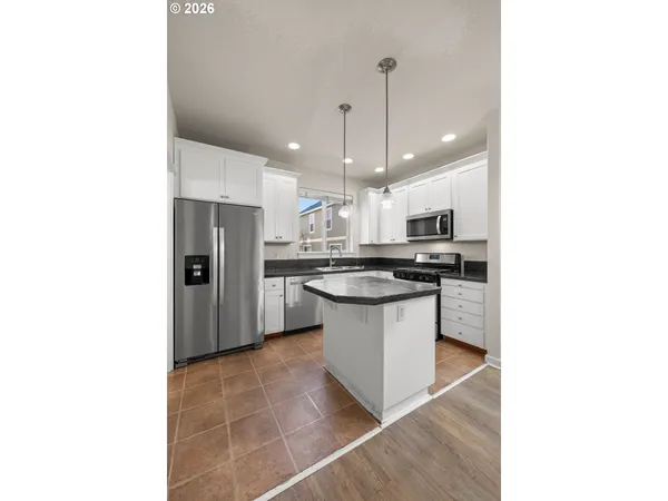 $350,000 | 1248 Southwest 162nd Avenue, Beaverton, OR 97006