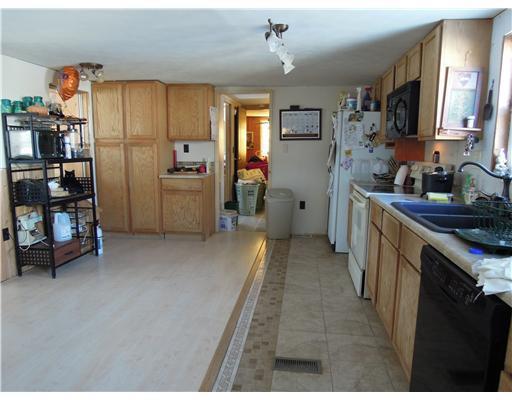 106 Morris Road Limestone, ME 04750 - Photo 4 of 16 Kitchen.