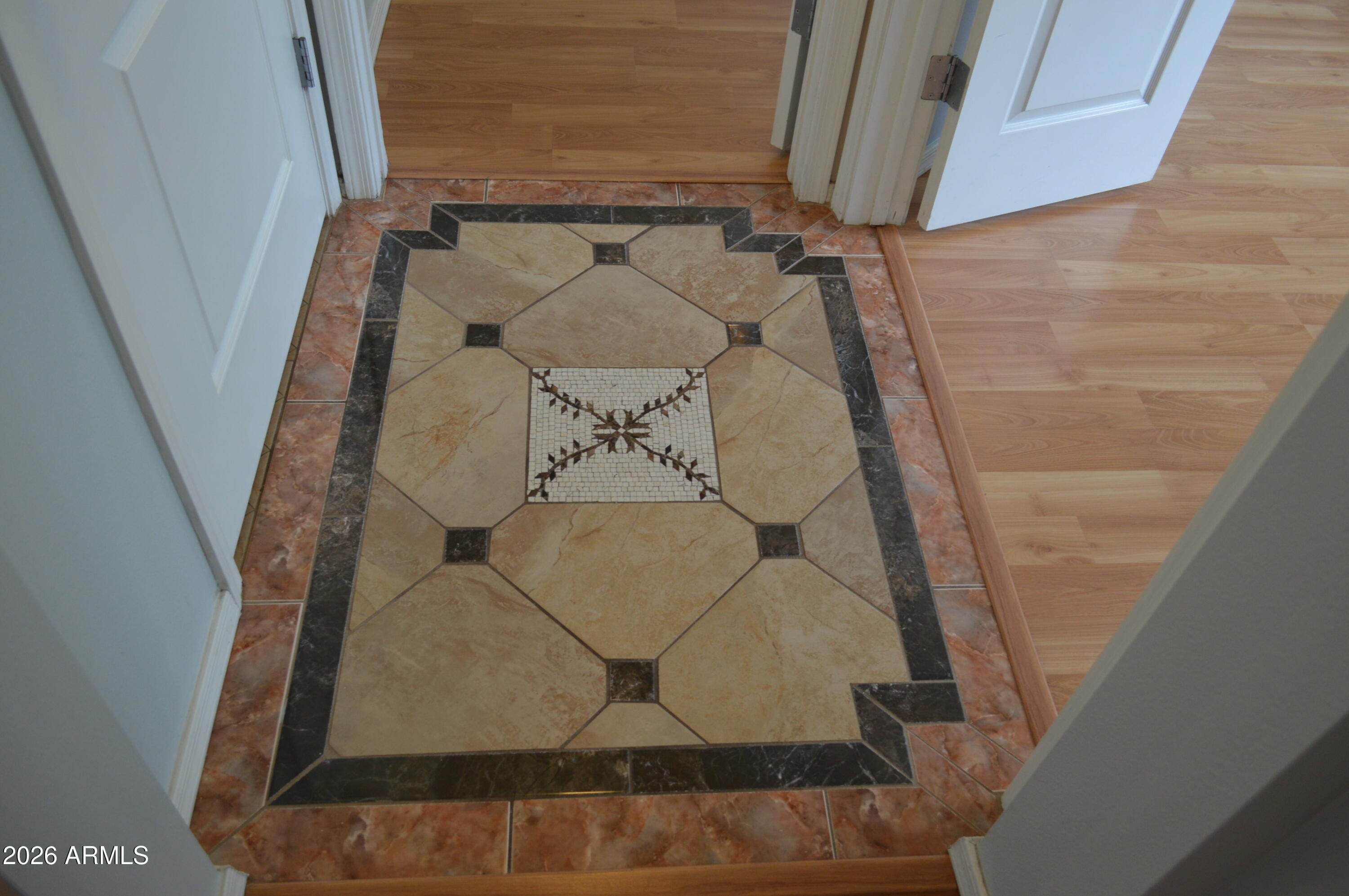 1701 East Colter Street, Unit 308 Phoenix, AZ 85016 - Photo 12 of 67 a view of entryway