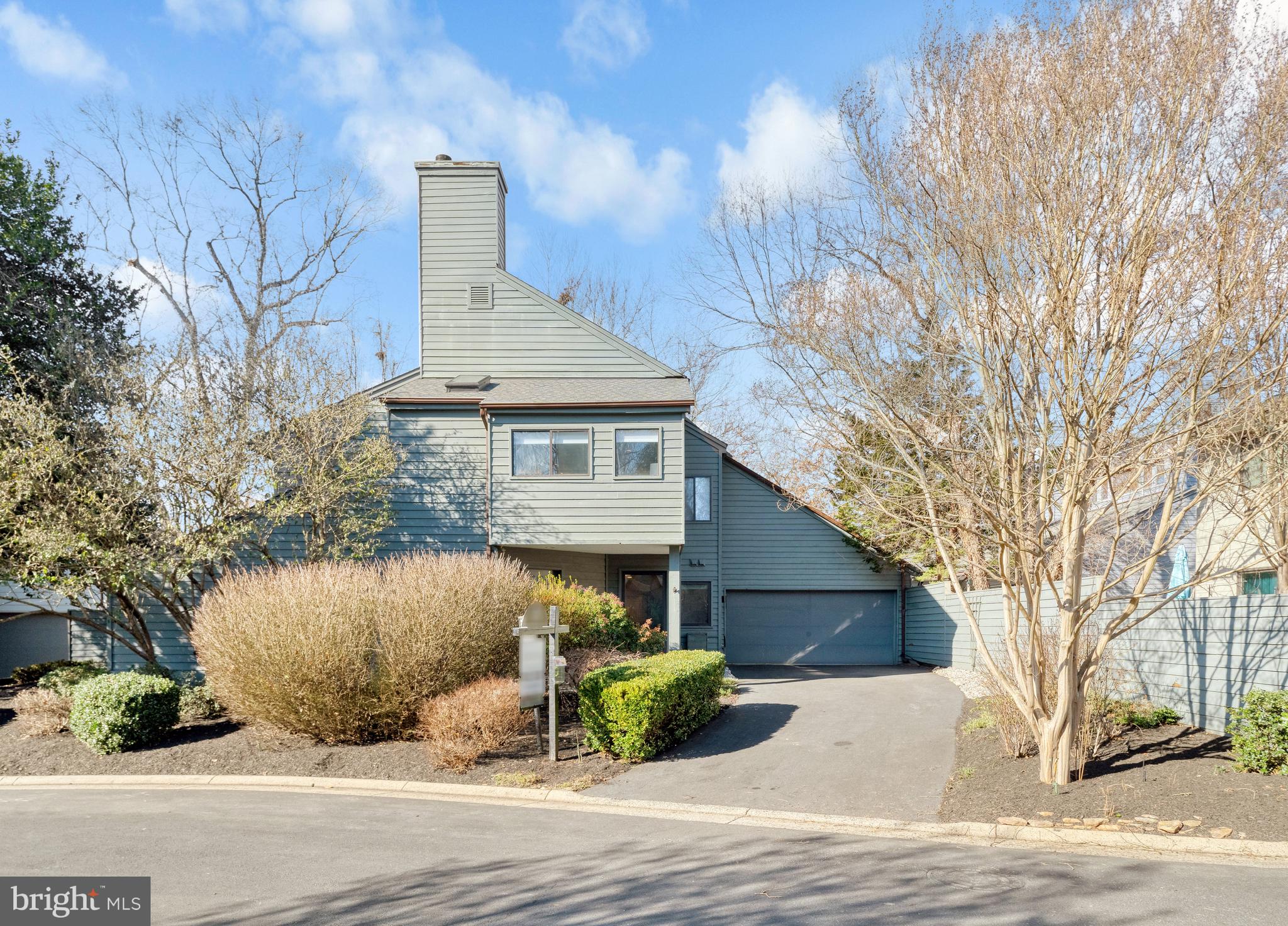 1982 Solaridge Court Reston, VA 20191 - Photo 2 of 45