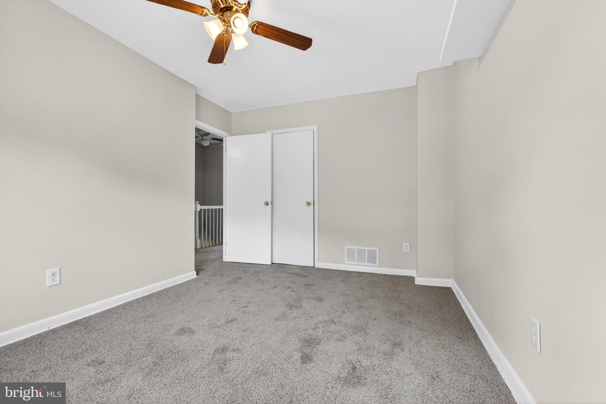 7729 Charlesmont Road Baltimore, MD 21222 - Photo 23 of 38 Cozy room with inviting ambiance.
