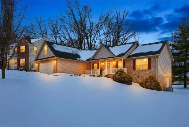 $408,000 | 41 Long Bow Road, Waynesboro, VA 22980