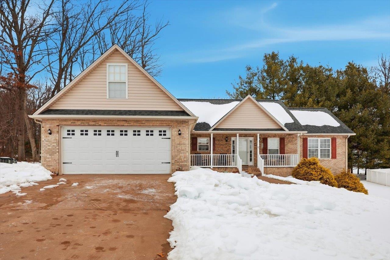 41 Long Bow Road Waynesboro, VA 22980 - Photo 3 of 45 a view of a house with a yard and covered with snow