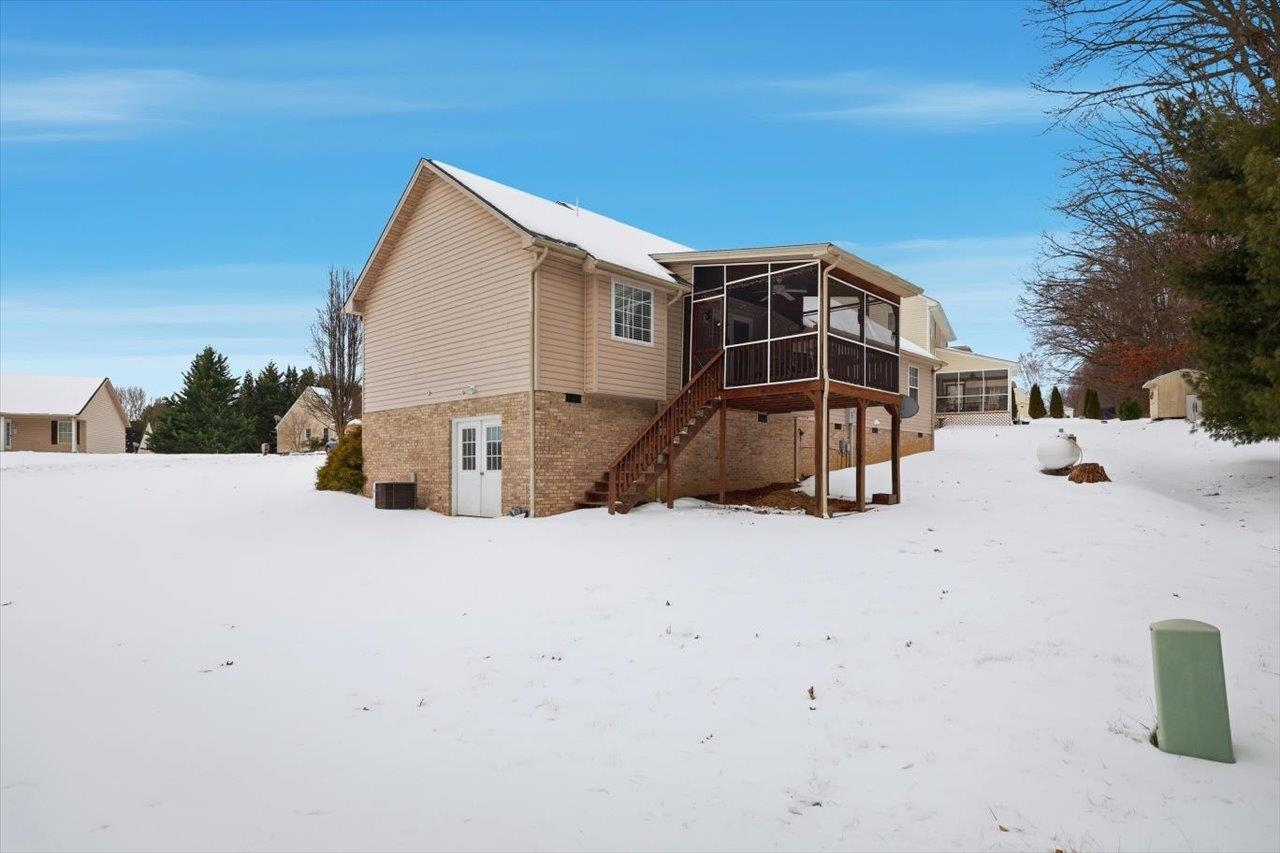 41 Long Bow Road Waynesboro, VA 22980 - Photo 39 of 45 a front view of a house with a yard