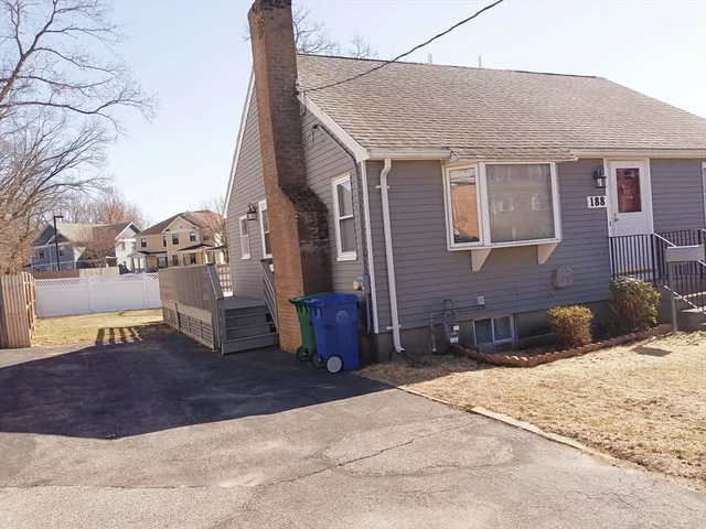 $4,000 | 188 Lexington Street, Unit 188, Newton, MA 02466