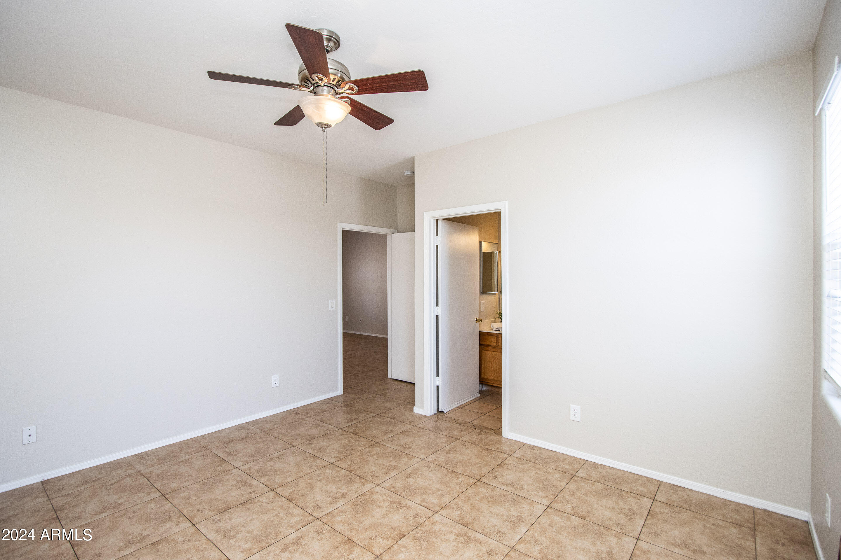 2300 East Magma Road, Unit 79 San Tan Valley, AZ 85143 - Photo 9 of 15 9 Magma Rd #79-16