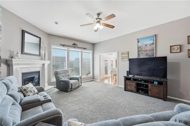 $330,000 | 915 North Cochise Drive, Independence, MO 64056