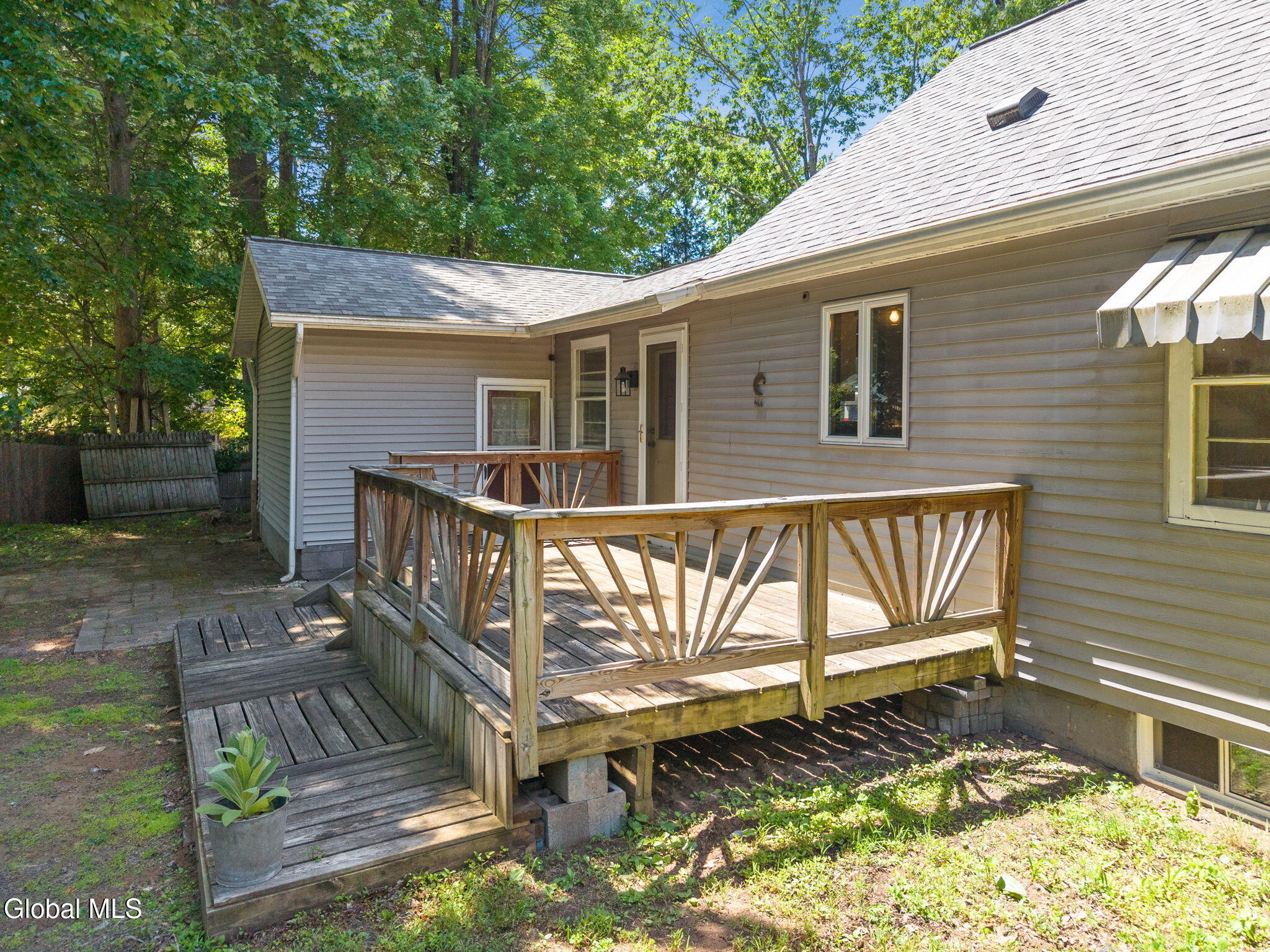 19 New Castle Road Halfmoon, NY 12065 - Photo 24 of 28 51-19NewcastleRd_51