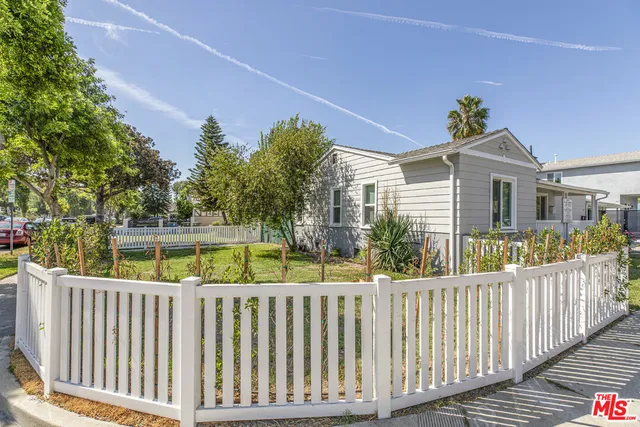 a view of a livingroom with a fireplace