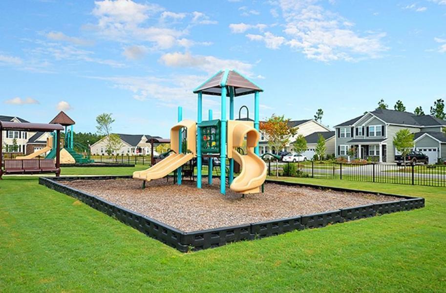 613 Spanish Wells Road Summerville, SC 29486 - Photo 28 of 31 Play Park on Event Lawn