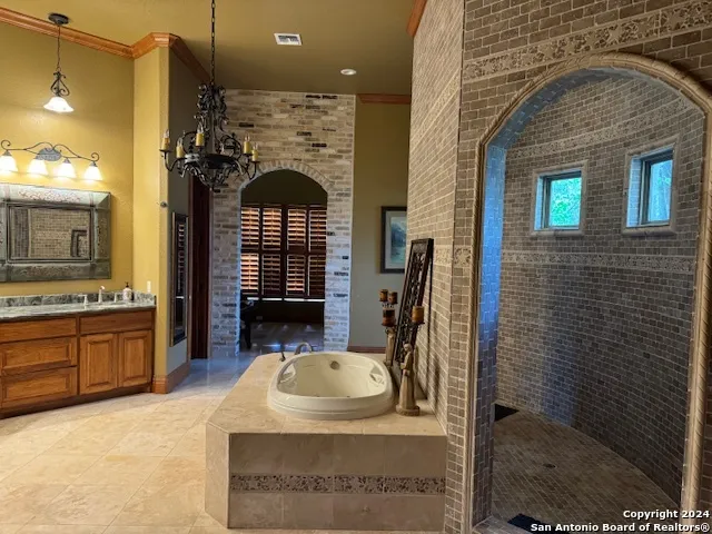 $1,600,000 | 309 Horseshoe Bend, Boerne, TX 78006