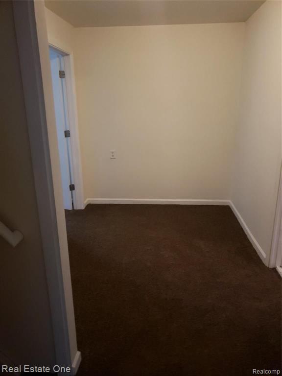 36775 Ecorse Road Romulus, MI 48174 - Photo 4 of 12 Gallery Image 4