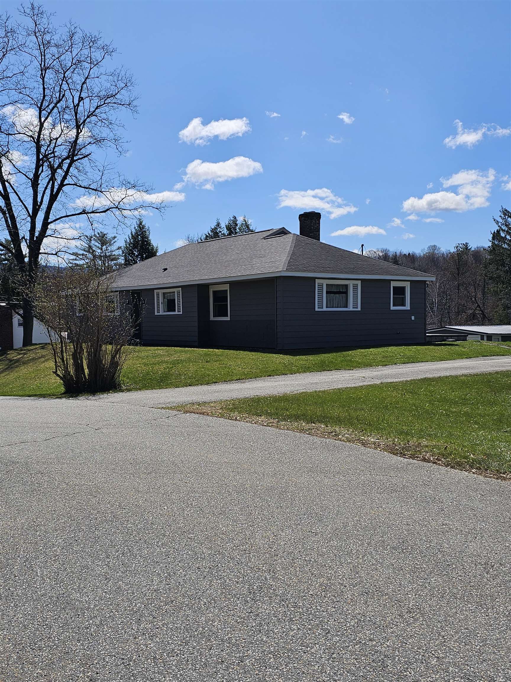 4 Pine Road Bennington, VT 05201 - Photo 3 of 46 Gallery Image 3