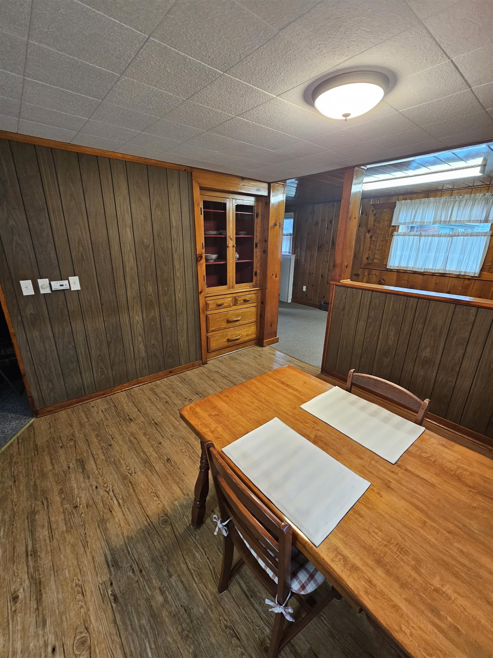 4 Pine Road Bennington, VT 05201 - Photo 8 of 46 Gallery Image 8