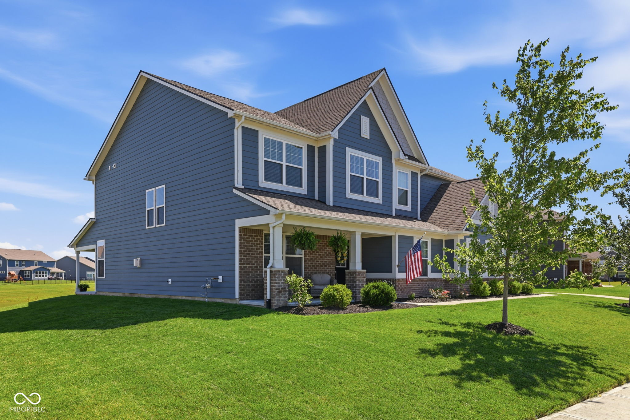 11887 Prominence Place Fishers, IN 46037 - Photo 3 of 76