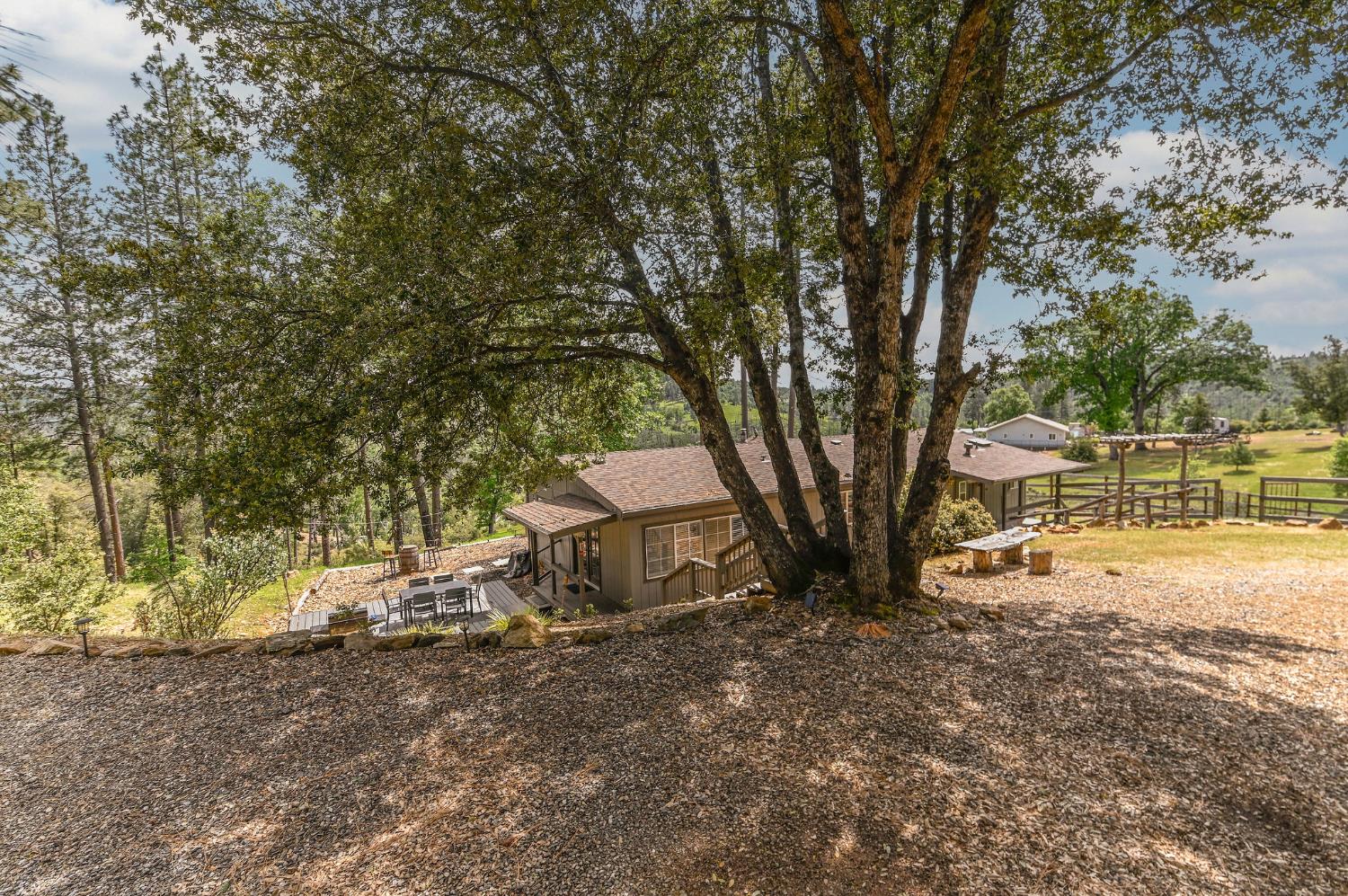 5695 Old Emigrant Trail Mountain Ranch, CA 95246 - Photo 59 of 79