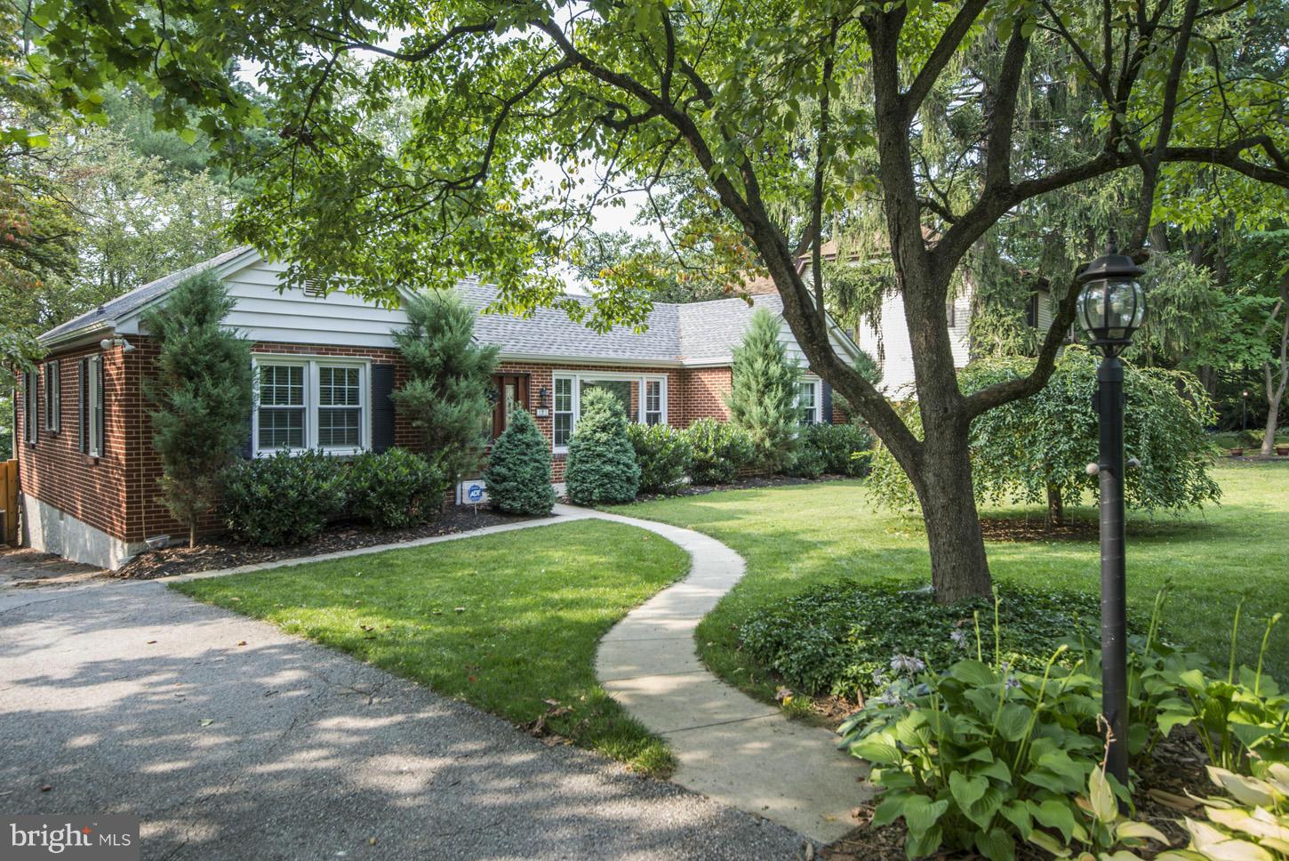 121 Greenbrier Road Towson, MD 21286 - Photo 17 of 17 Exterior (Front)