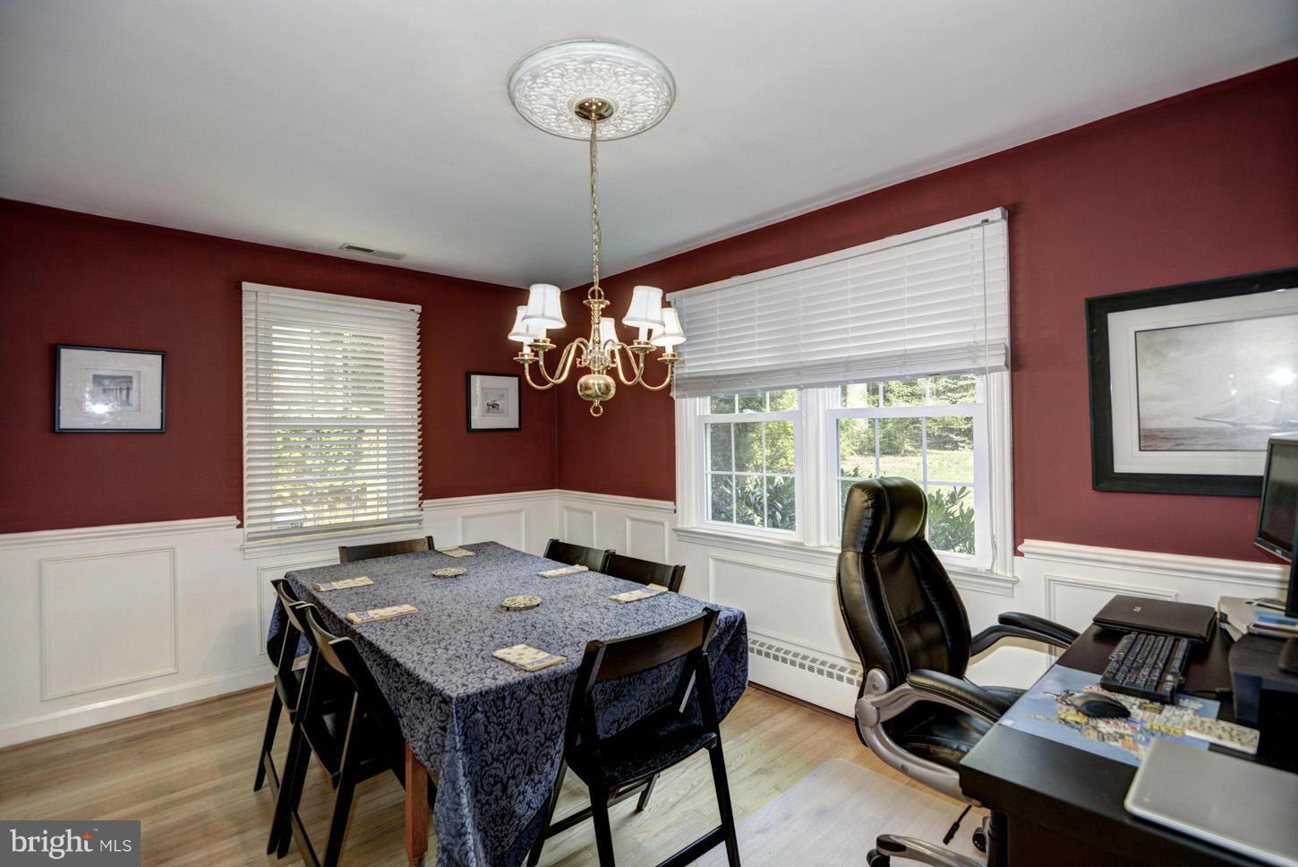 121 Greenbrier Road Towson, MD 21286 - Photo 6 of 17 Dining Room