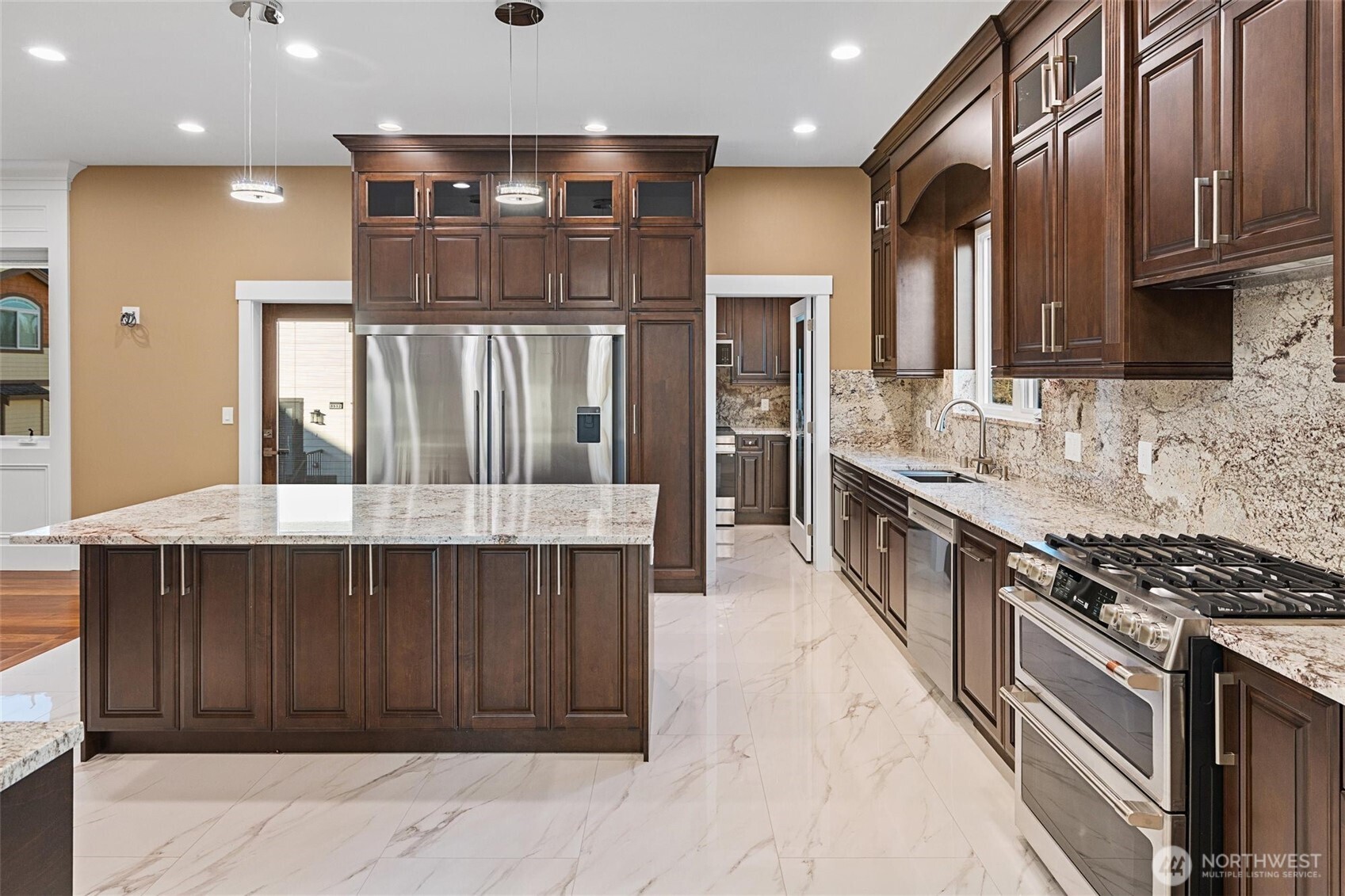 3520 South 164th Street SeaTac, WA 98188 - Photo 7 of 40