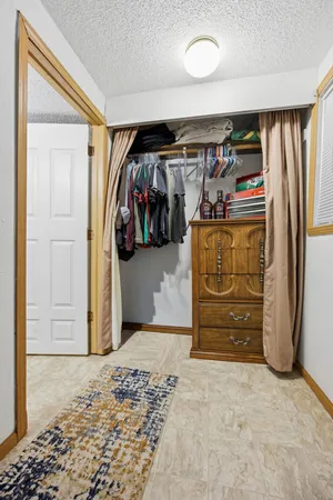 $269,900 | 1002 9th Street South, Moorhead, MN 56560