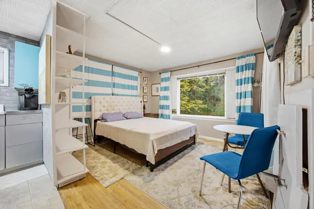 $274,900 | 1002 9th Street South, Moorhead, MN 56560