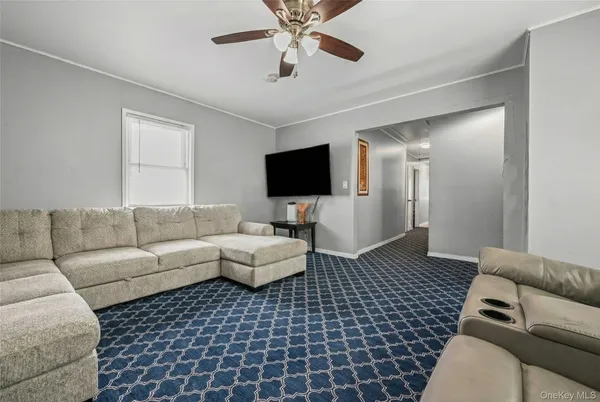 $629,999 | 1733 5th Avenue, Bay Shore, NY 11706