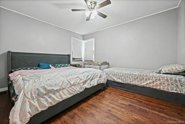 $629,999 | 1733 5th Avenue, Bay Shore, NY 11706