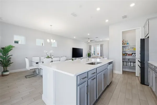 $4,500 | 10101 Pearson Avenue, Orlando, FL 32827