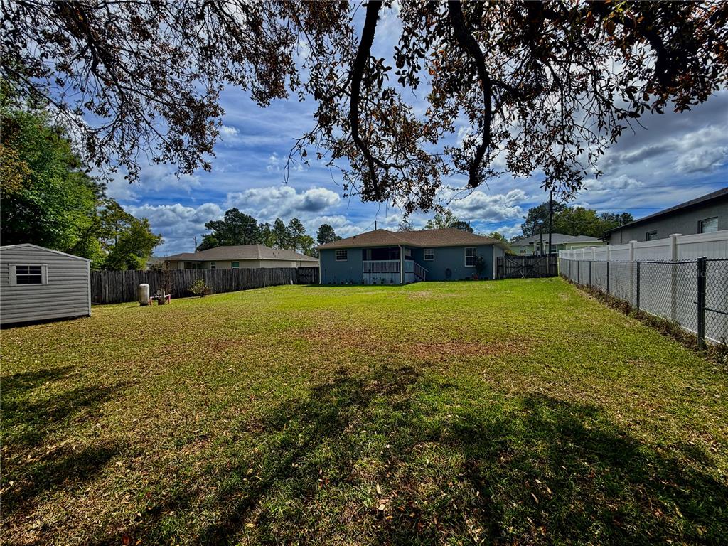 16 Pecan Dr Loop Ocala, FL 34472 - Photo 25 of 31