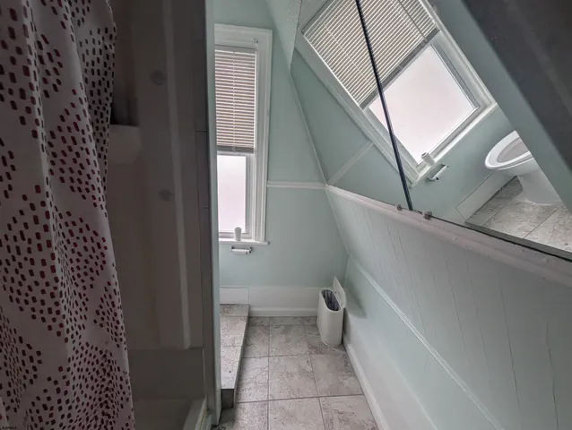 a view of entryway with a rug