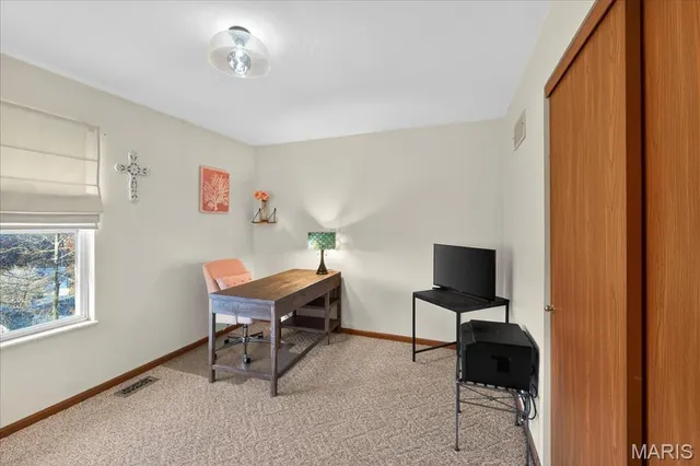 $345,000 | 819 Oak Avenue, Valley Park, MO 63088